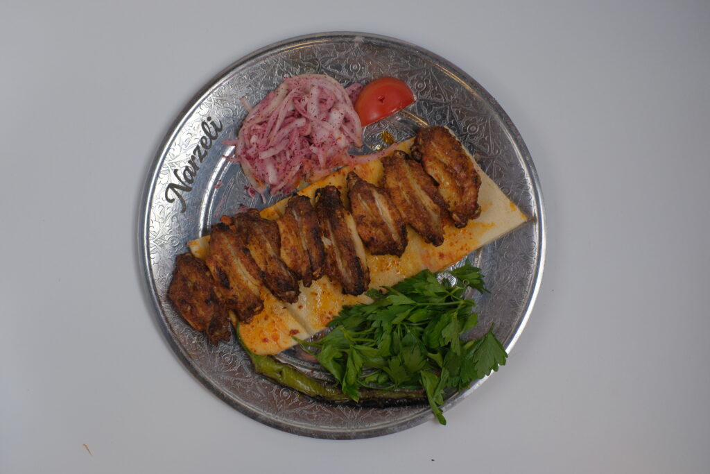 Kanat